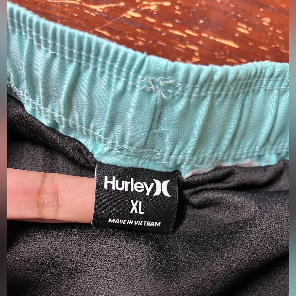 Hurley boys swim trunks board shorts Sz XL